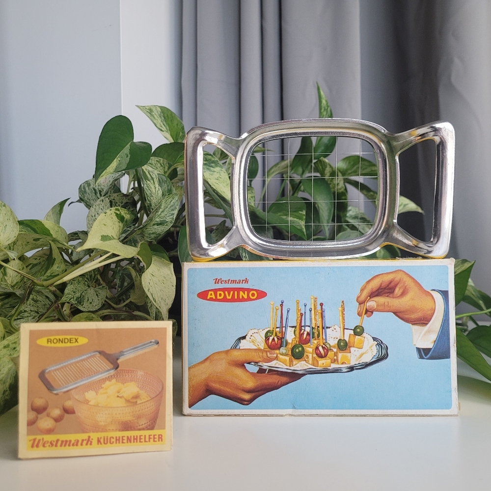 Westmark Advino Cheese Cube Cutter Slicer Wire Grid Handles Kitchen Utensil West